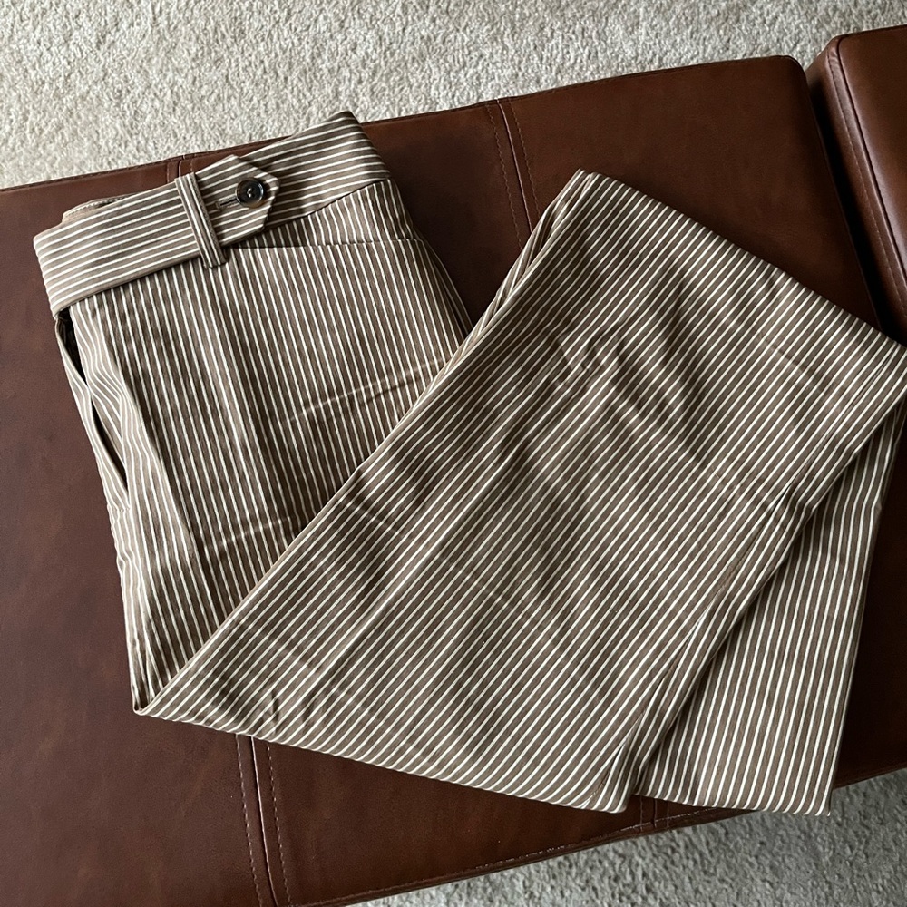 AK Anne Klein Stretch Size 4 Boot Cut/Wide Leg Pants
